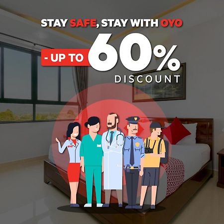 Hotel Astra Novilia Makassar Kültér fotó