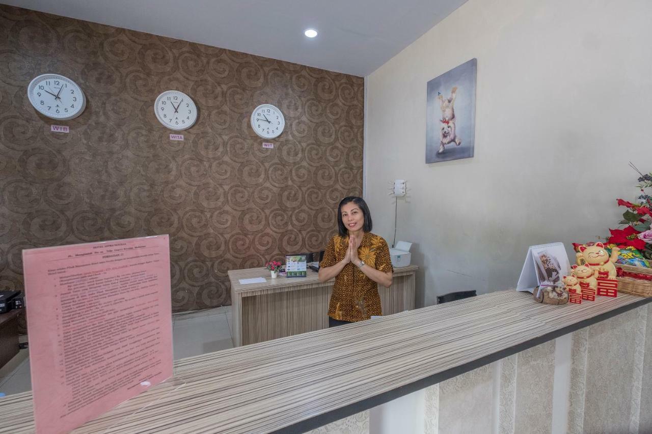 Hotel Astra Novilia Makassar Kültér fotó